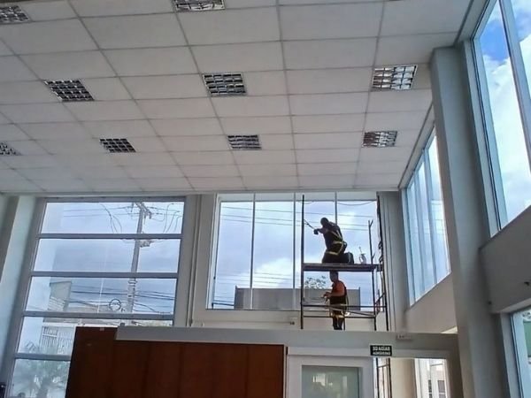 Película solar de alta performance em Goianira